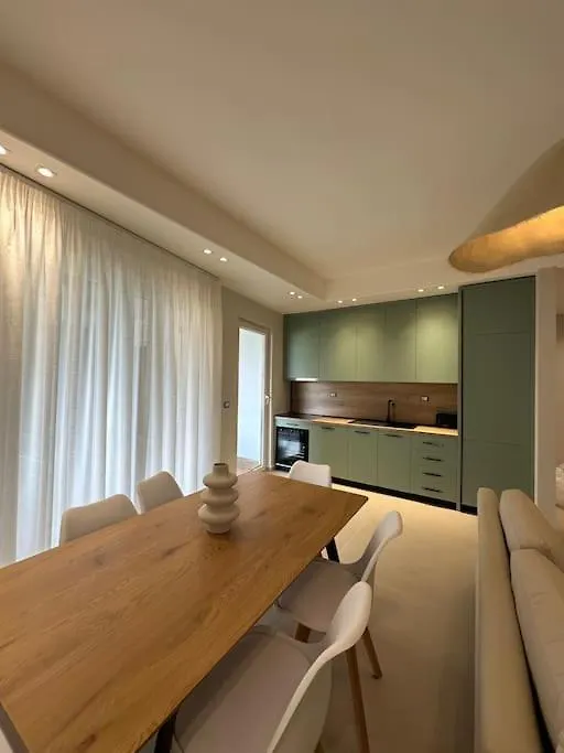 Puerto Del Sol Apartment Vlorë